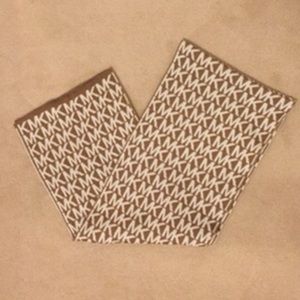 MK logo scarf